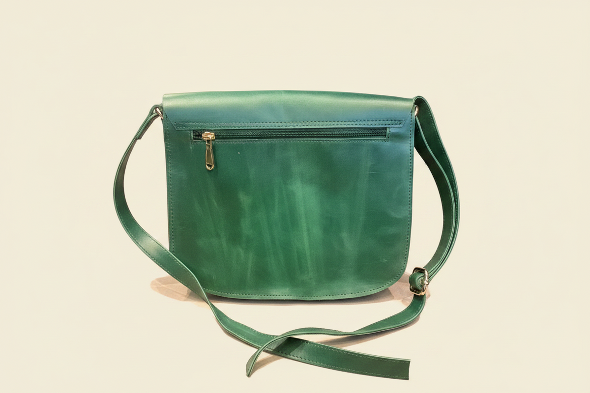 Tantales Leather flap Bag