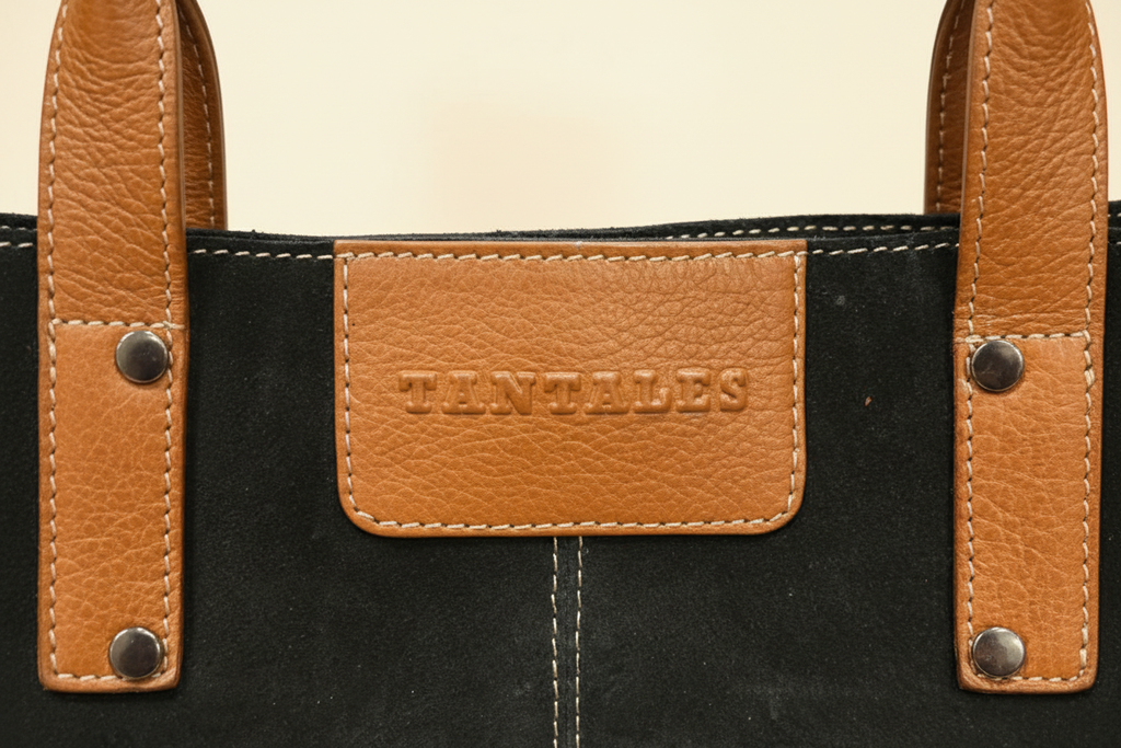 Black-Tan Logo Detail – Cream BG