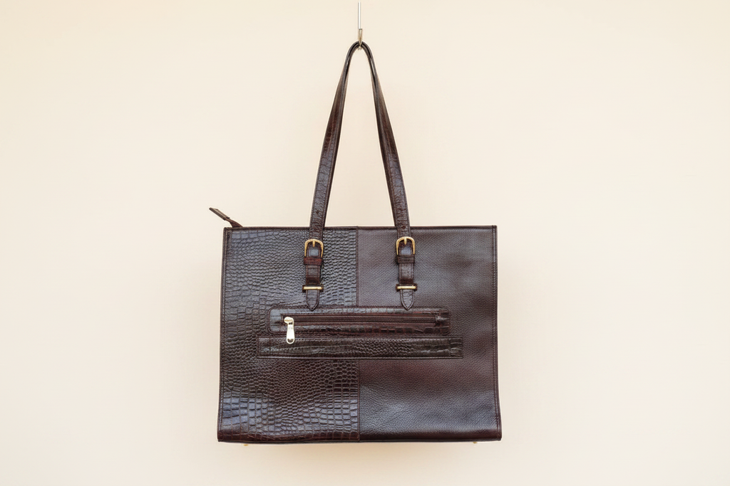 Brown Back – Cream BG
