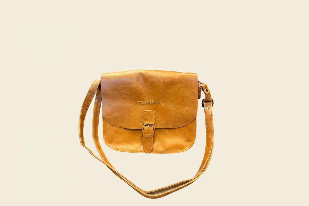 Tantales Leather flap Bag
