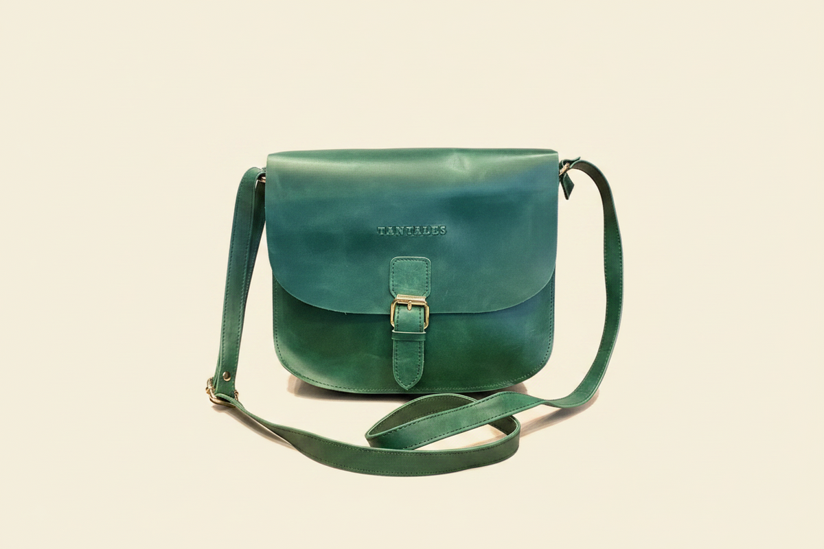 Tantales Leather flap Bag