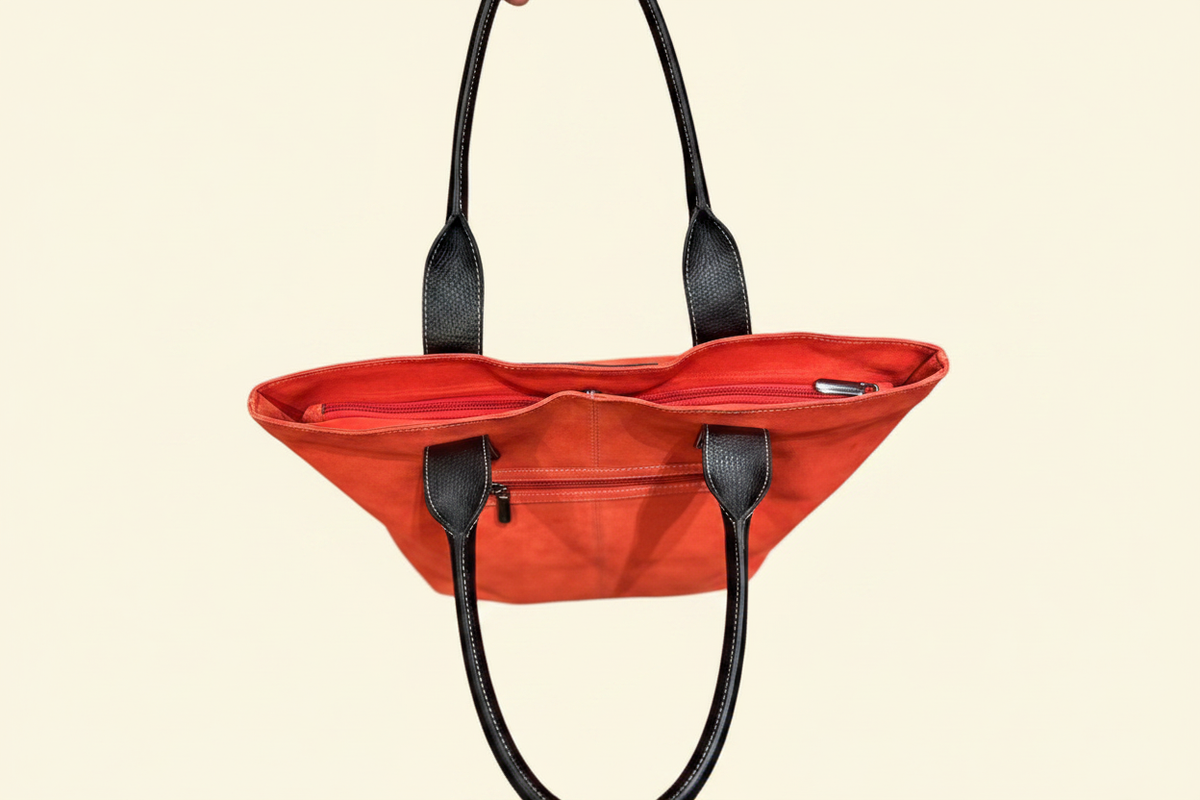Orange-Black Top Open – Cream BG