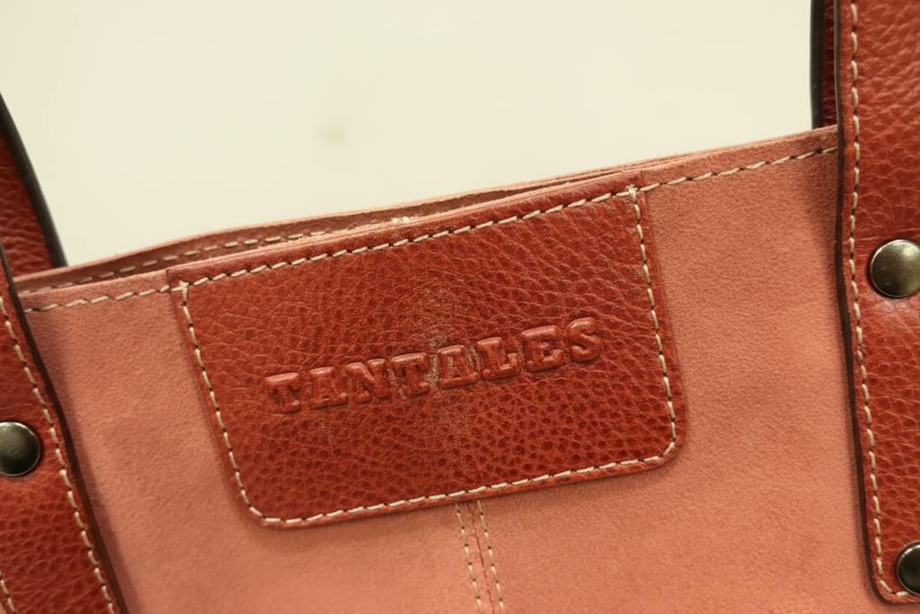 Rose Logo Detail – Cream BG