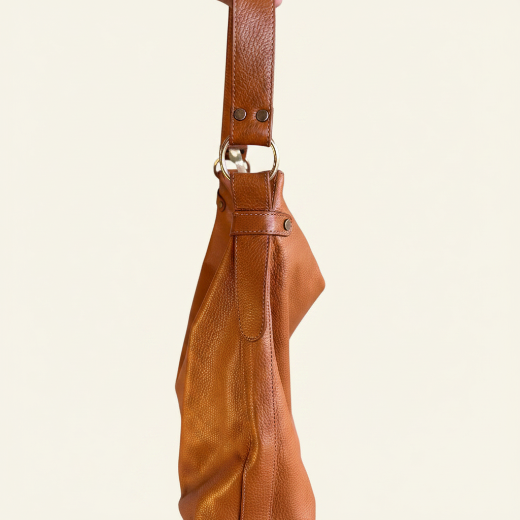 Tan Hobo - Side
