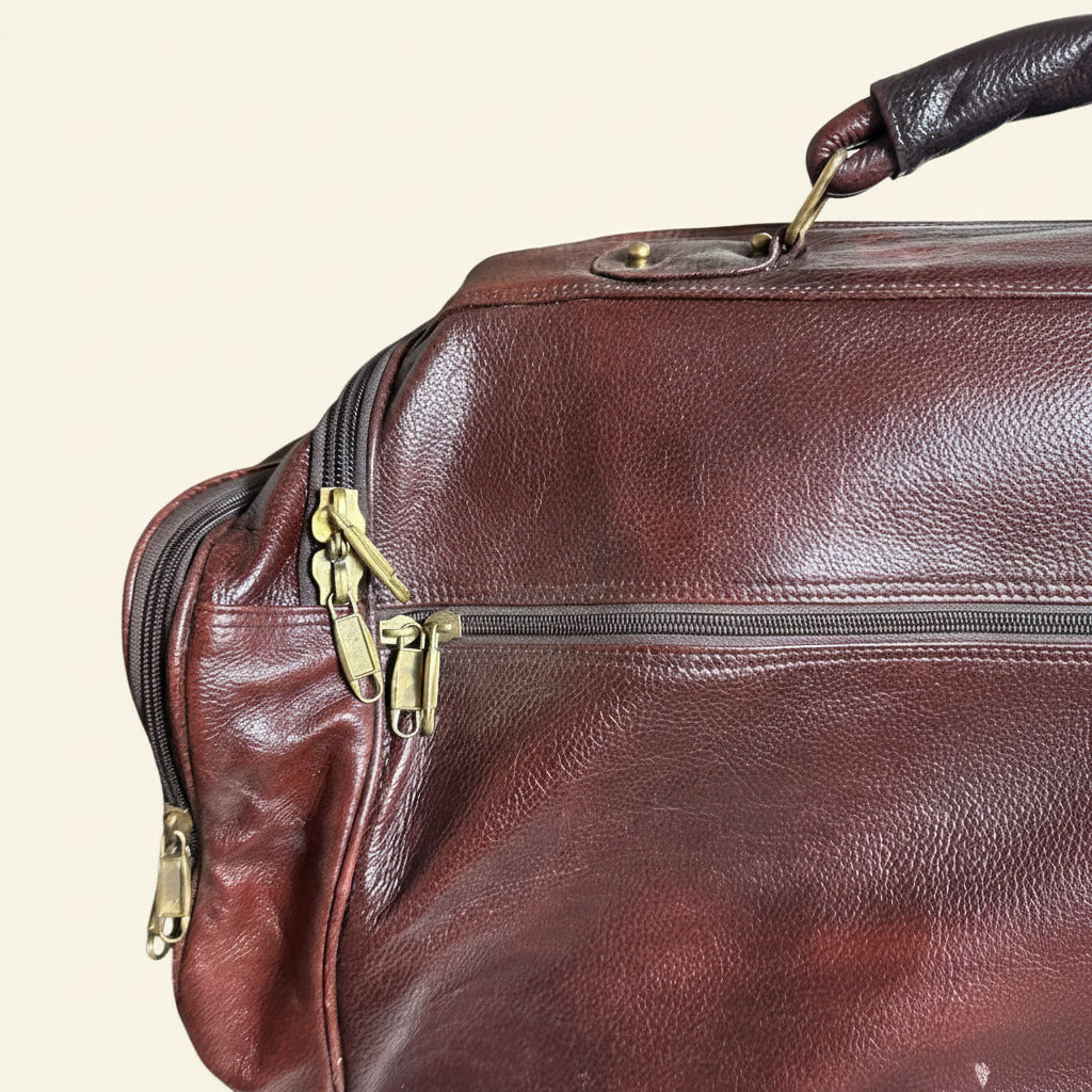 Wheeled Trolley Duffle - Zip Detail
